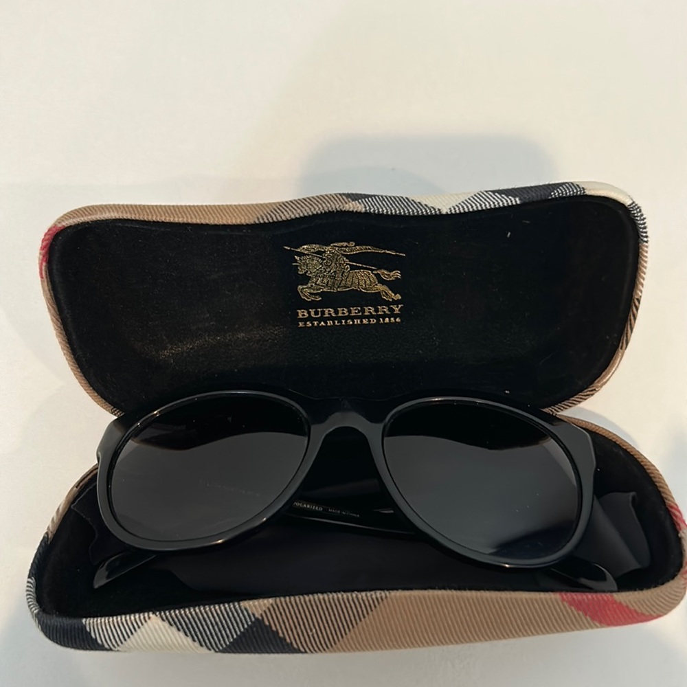 Burberry sunglasses and original case.